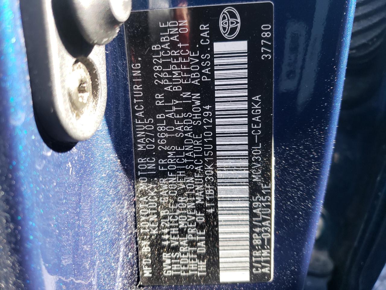 Photo 10 from auction – 2005 TOYOTA CAMRY LE with VIN 4T1BF30K15U101294