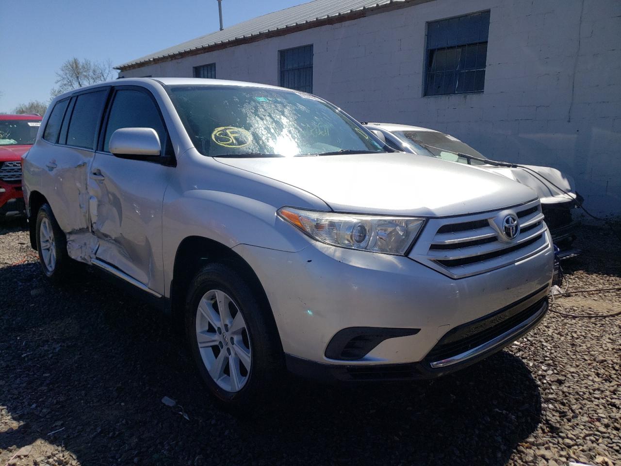 TOYOTA HIGHLANDER 2013 with VIN 5TDZK3EH3DS129774 - Photo from auction