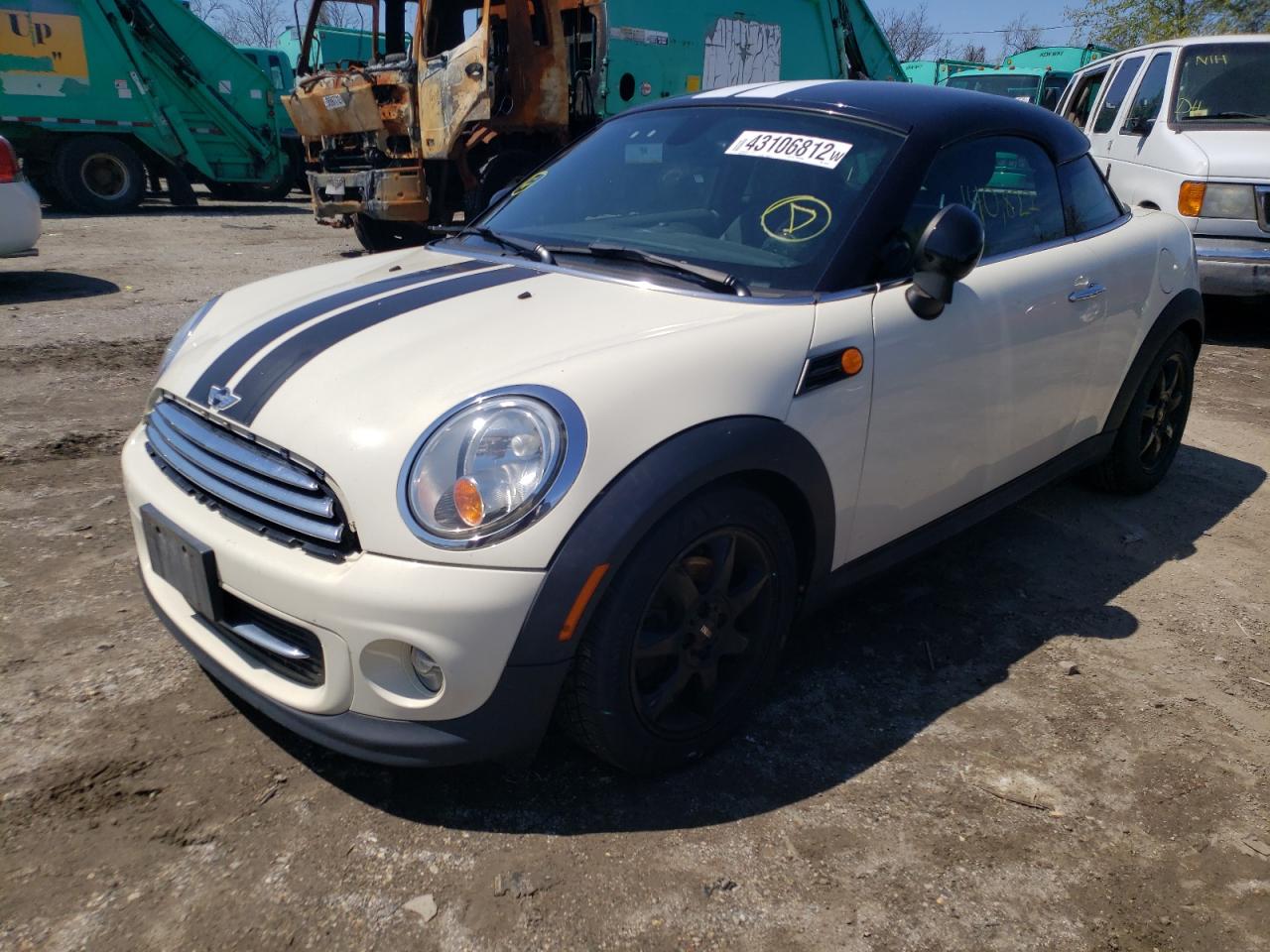Photo 2 from auction – 2013 MINI COOPER COU with VIN WMWSX1C53DT300425