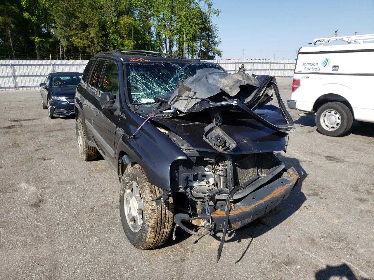 CHEVROLET TRAILBLAZE 2005 with VIN 1GNDS13S752144050 - Photo from auction