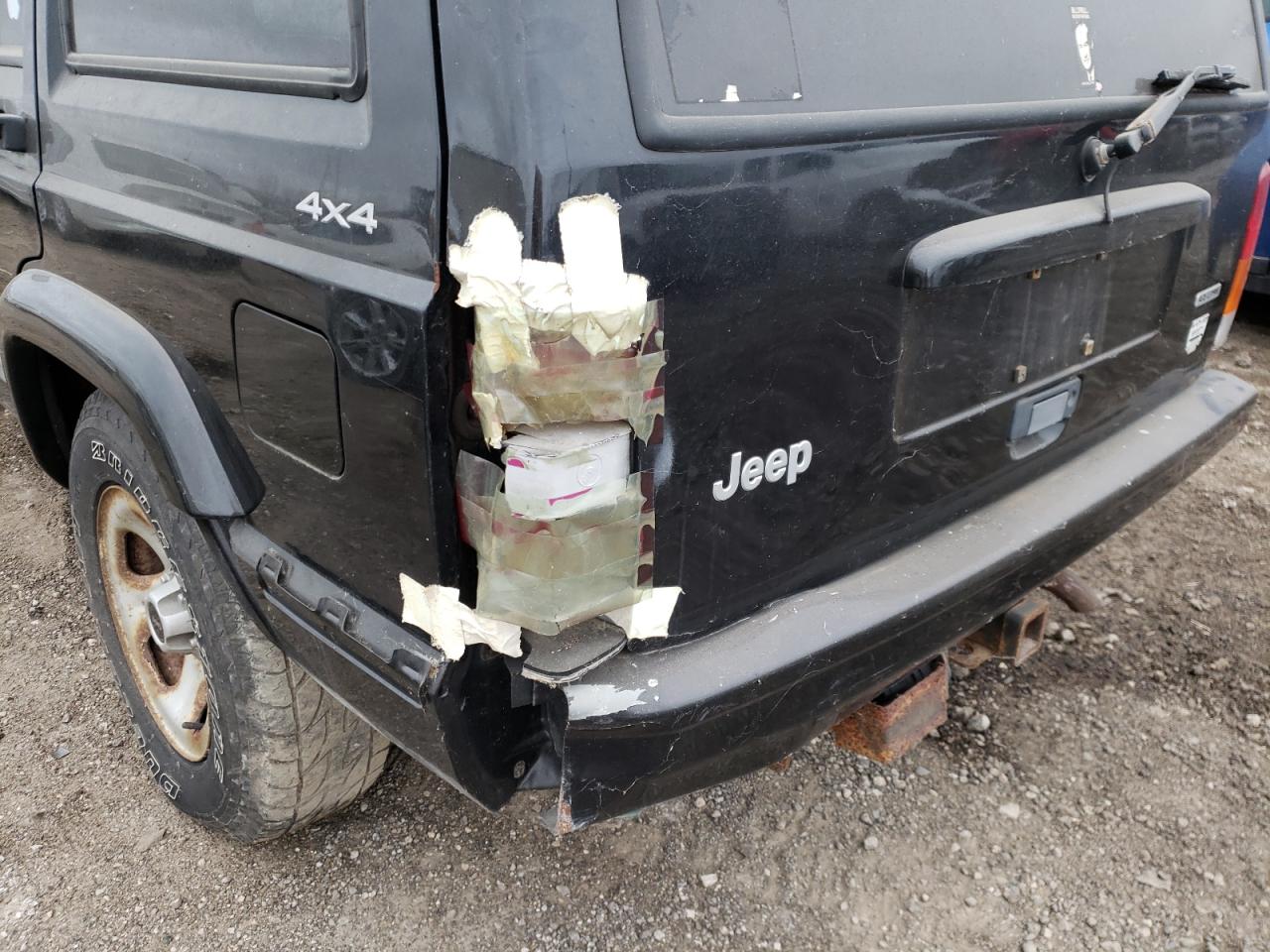 Photo 9 from auction – 2000 JEEP CHEROKEE S with VIN 1J4FF48S1YL159989
