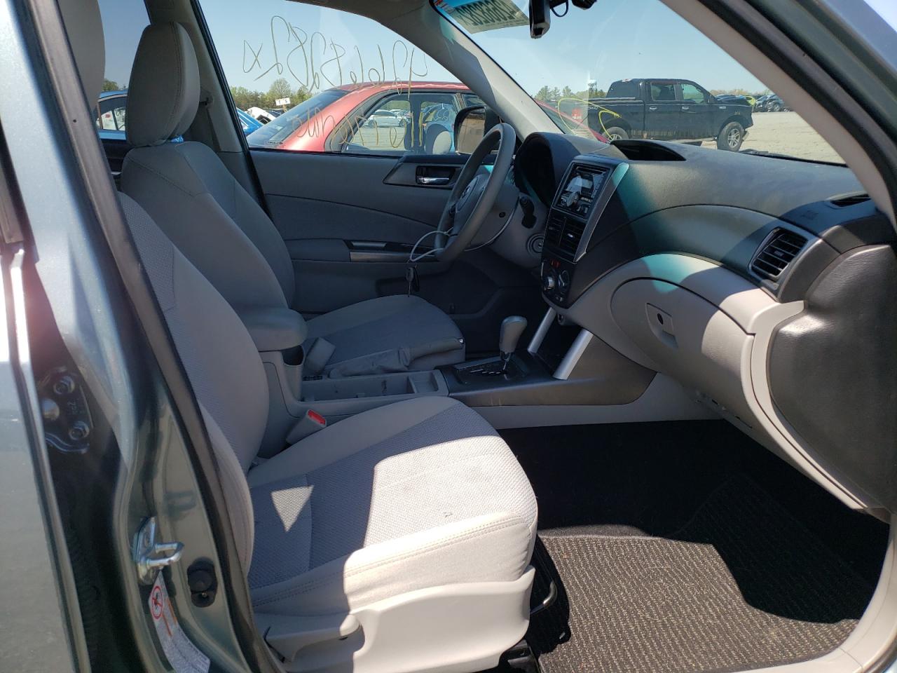 Photo 5 from auction – 2011 SUBARU FORESTER 2 with VIN JF2SHBDC1BH727879