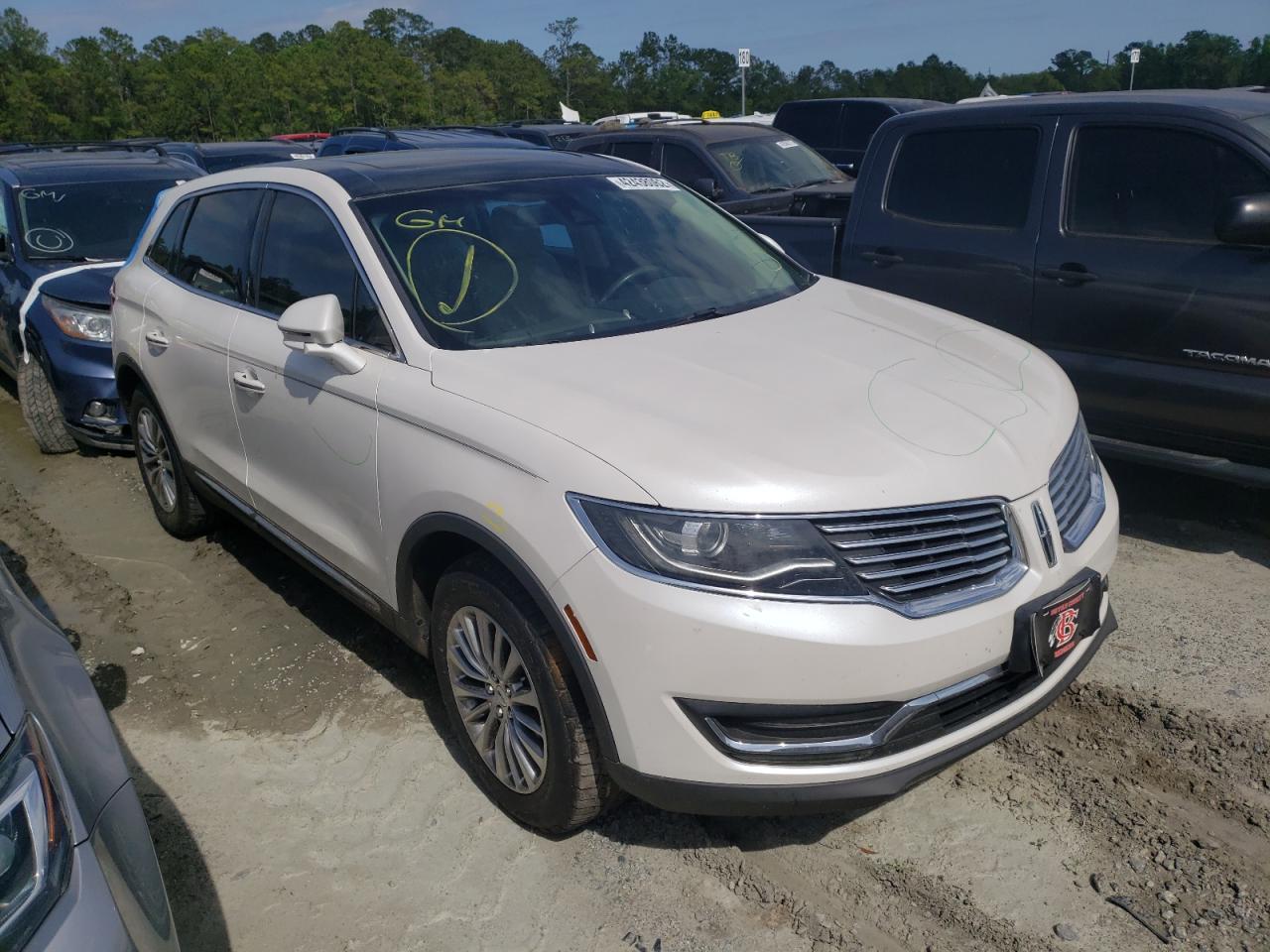 LINCOLN MKX SELECT 2016 with VIN 2LMTJ6KRXGBL78988 - Photo from auction