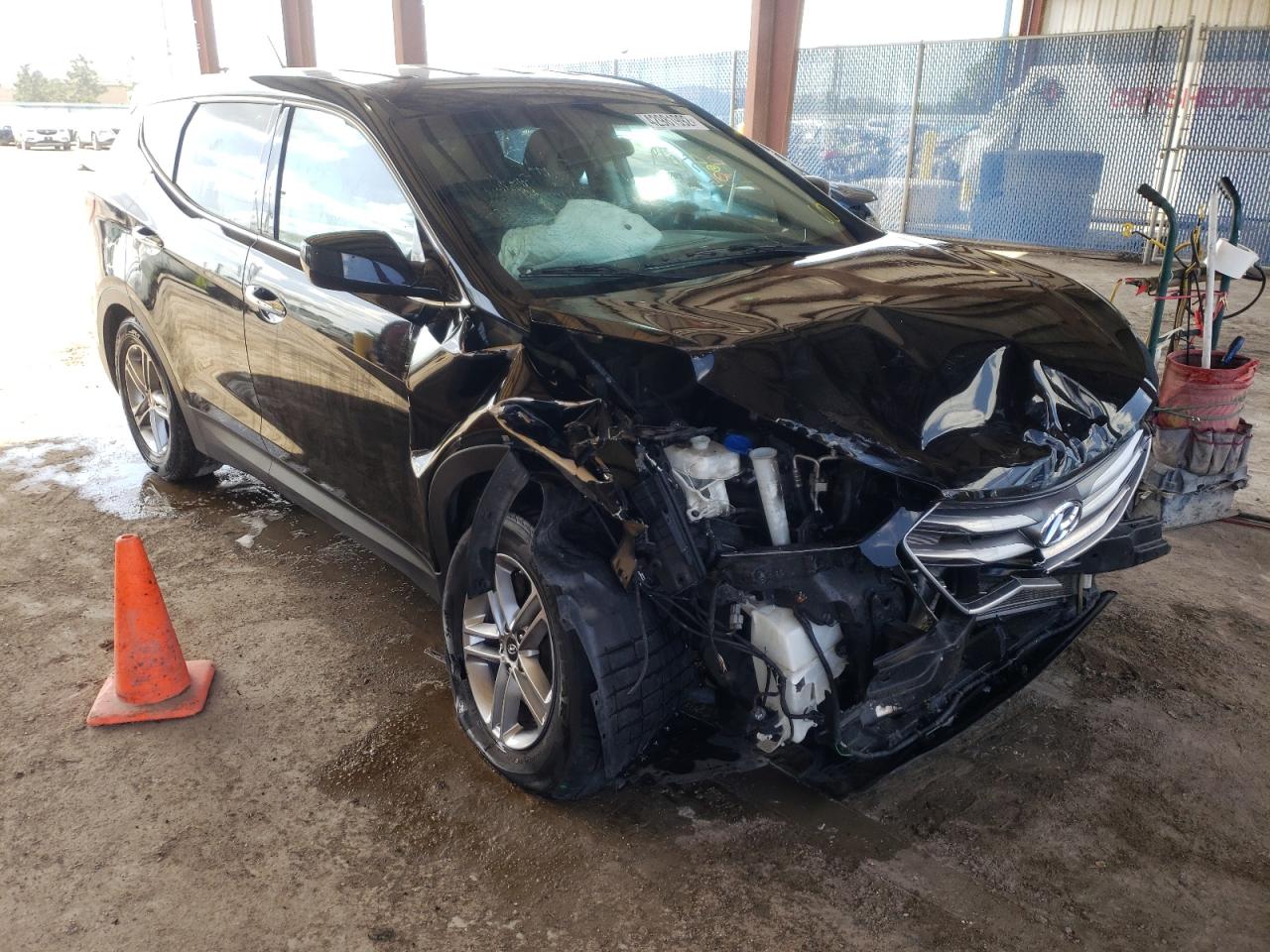 HYUNDAI SANTA FE 2018 z numerem VIN 5NMZT3LB7JH078564 - Zdjęcie z aukcji