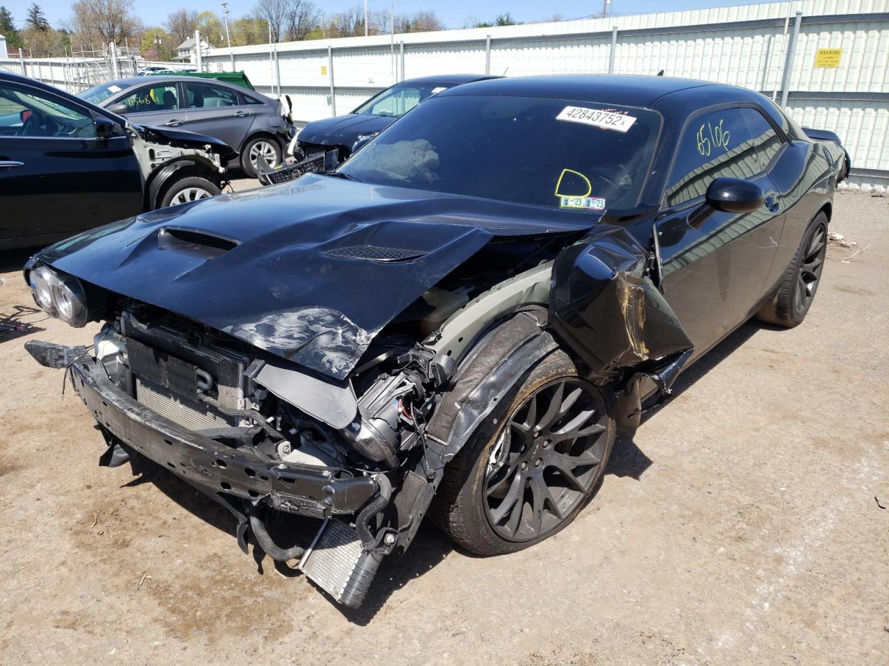 Photo 2 from auction – 2015 DODGE CHALLENGER with VIN 2C3CDZC96FH713817