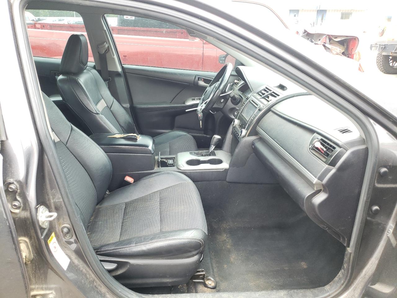 Photo 5 from auction – 2014 TOYOTA CAMRY L with VIN 4T1BF1FKXEU465385