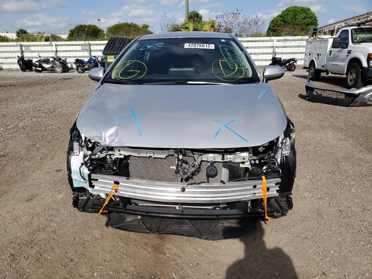 Photo 9 from auction – 2021 TOYOTA COROLLA LE with VIN JTDEPMAE7MJ131817