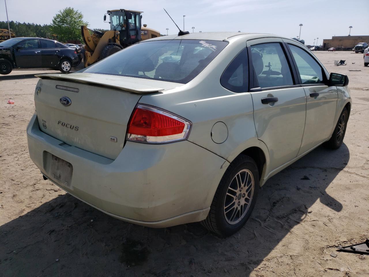 Photo 4 from auction – 2010 FORD FOCUS SE with VIN 1FAHP3FN8AW231008