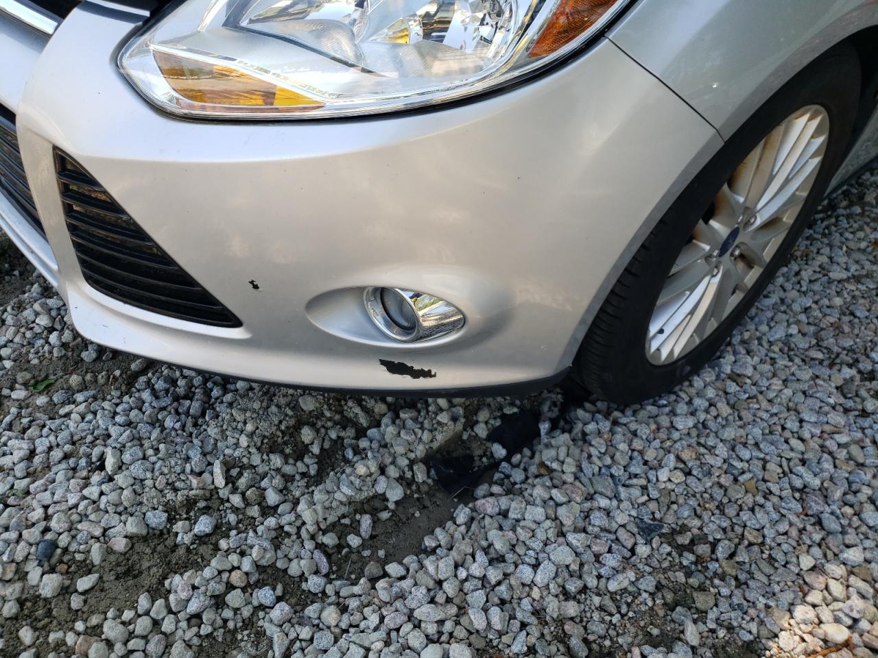 Photo 9 from auction – 2012 FORD FOCUS SEL with VIN 1FAHP3H28CL426484