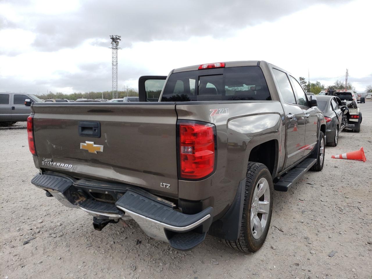 Photo 4 from auction – 2014 CHEVROLET SILVERADO with VIN 3GCUKSEC8EG231483