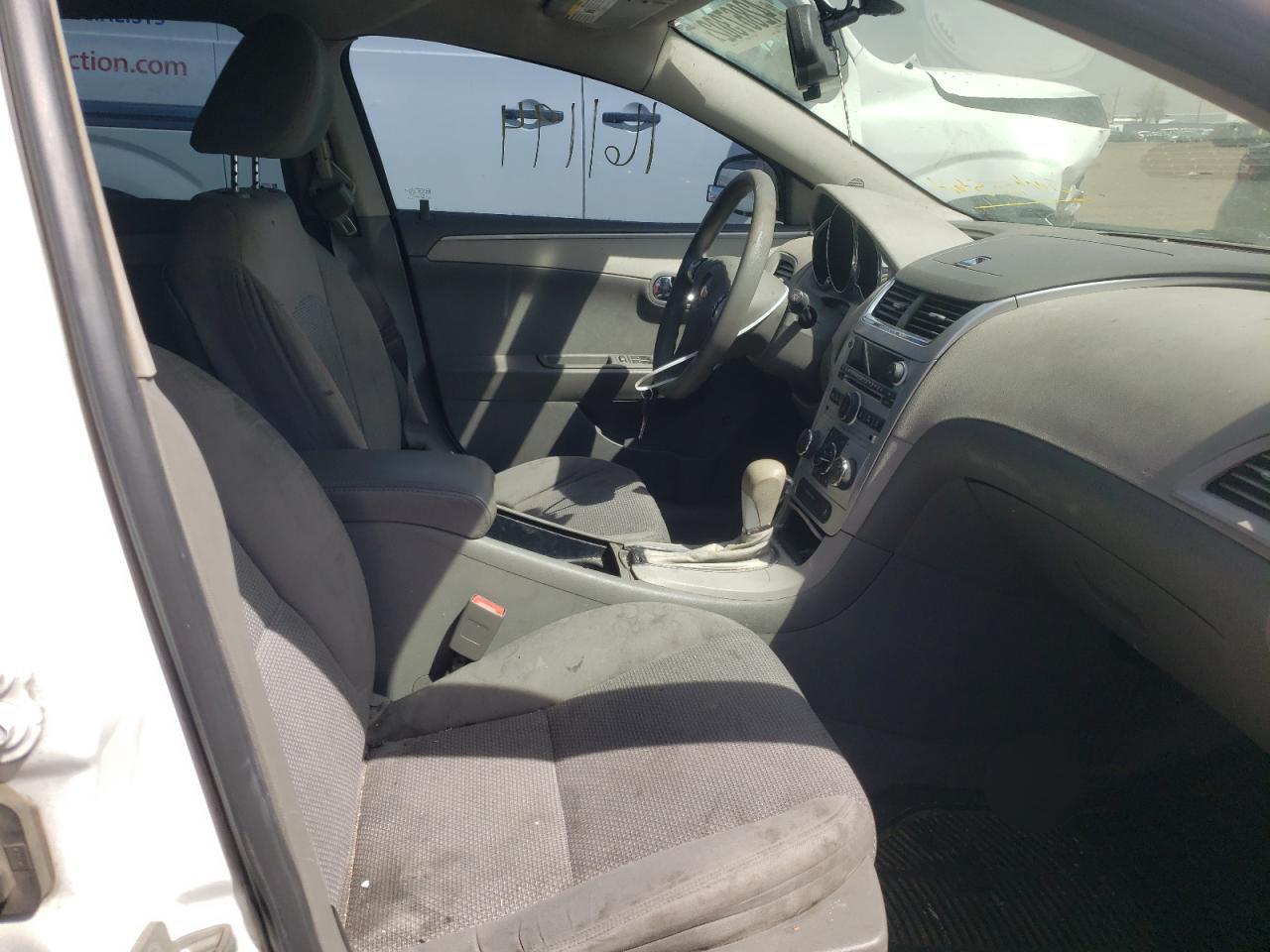 Photo 5 from auction – 2012 CHEVROLET MALIBU 1LT with VIN 1G1ZC5E06CF100800