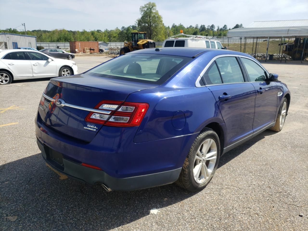 Photo 4 from auction – 2017 FORD TAURUS SEL with VIN 1FAHP2E80FG157154
