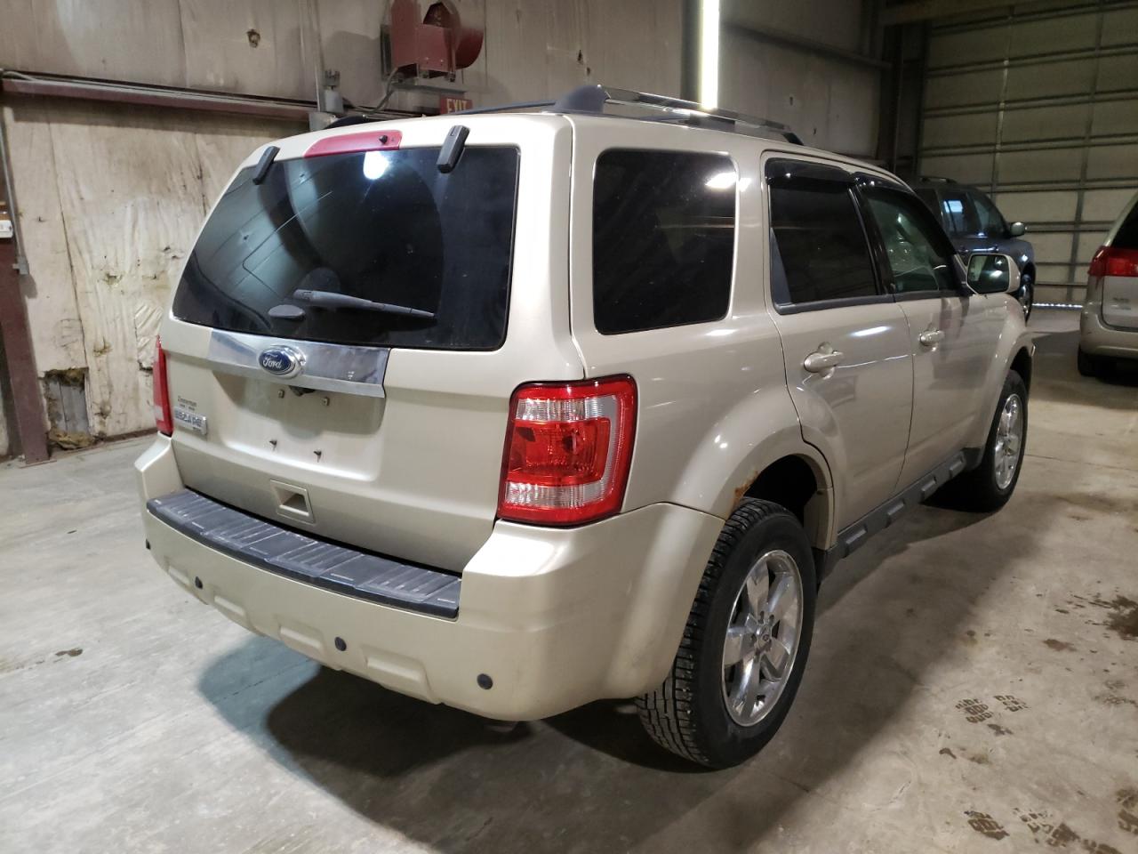 Photo 4 from auction – 2012 FORD ESCAPE LIM with VIN 1FMCU0E70CKB91222