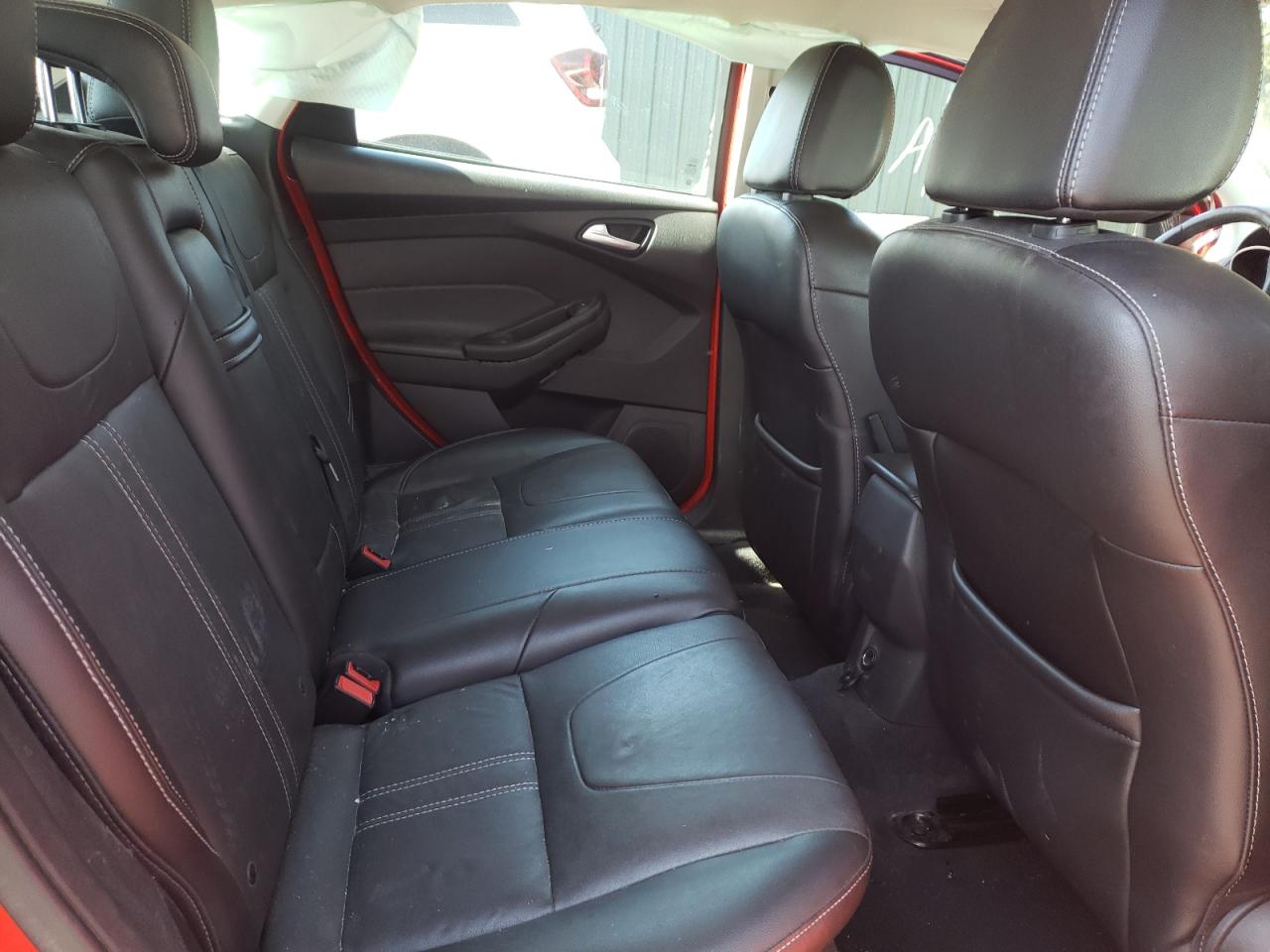 Photo 6 from auction – 2013 FORD FOCUS SE with VIN 1FADP3K25DL111621