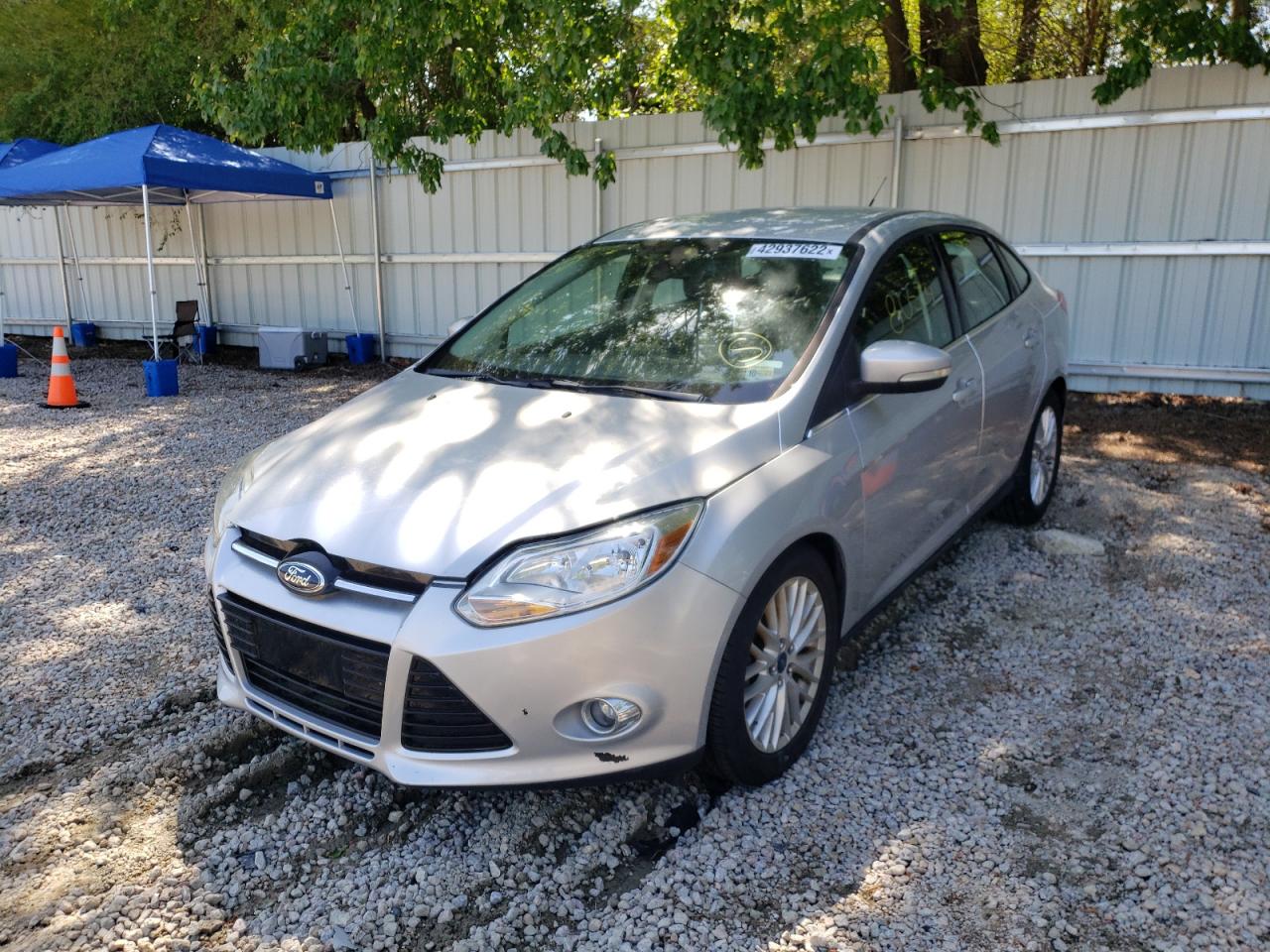Фото 2 с аукциона – 2012 FORD FOCUS SEL с VIN 1FAHP3H28CL426484