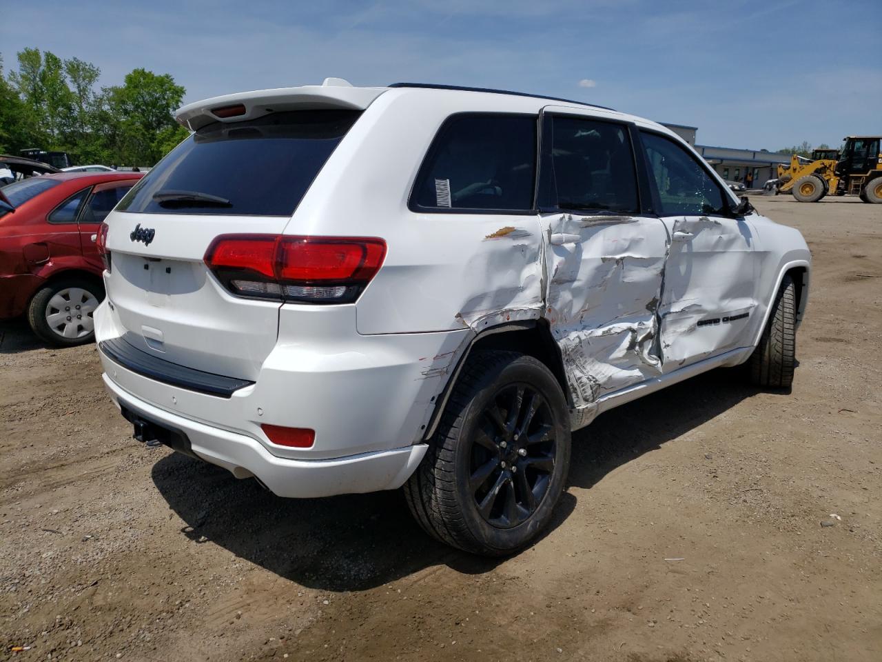 Photo 4 from auction – 2017 JEEP GRAND CHER with VIN 1C4RJFAG0HC906002