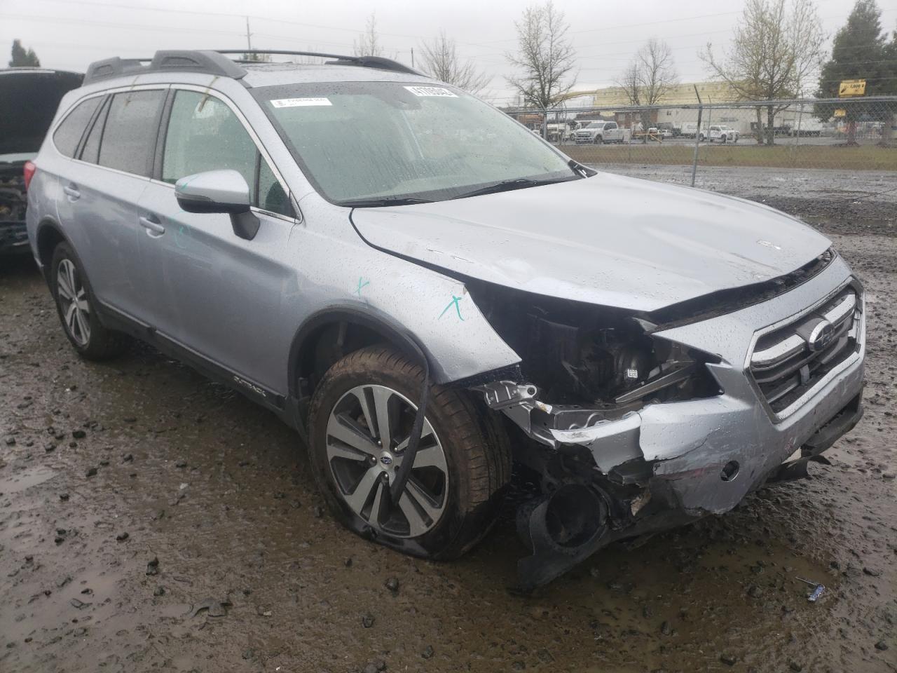 SUBARU OUTBACK 3. 2018 con VIN 4S4BSENC1J3236140 - Foto de la subasta