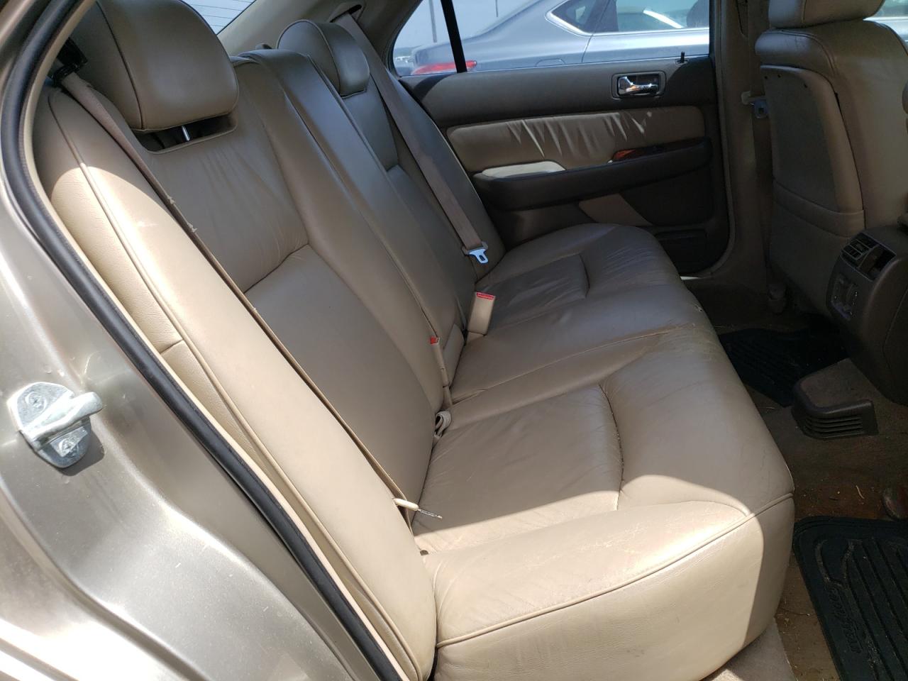 Photo 6 from auction – 2002 ACURA 3.5RL with VIN JH4KA96502C003235