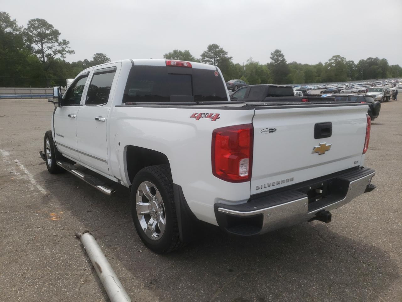 Photo 3 from auction – 2018 CHEVROLET SILVERADO with VIN 3GCUKSEC2JG608772