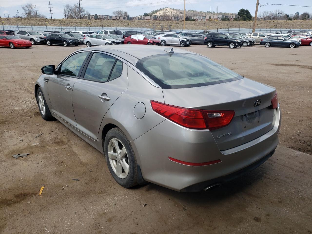 Photo 3 from auction – 2015 KIA OPTIMA LX with VIN KNAGM4A72F5540853