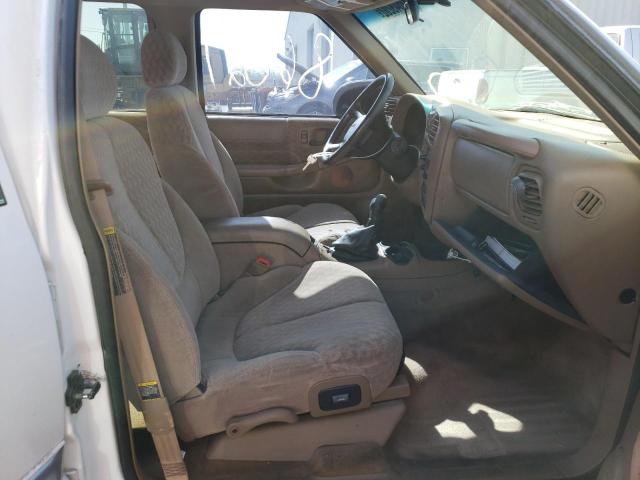 Photo 5 from auction – 2001 GMC JIMMY with VIN 1GKDT13W912150794