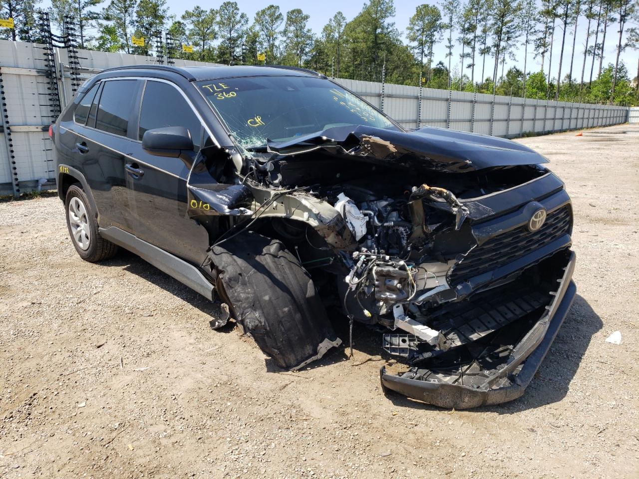 Photo 1 from auction – 2021 TOYOTA RAV4 LE with VIN 2T3H1RFV9MC111172