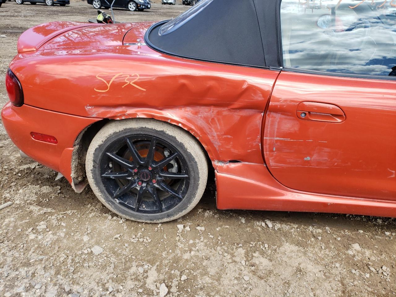 Photo 9 from auction – 1999 MAZDA MX-5 MIATA with VIN JM1NB3532X0114838