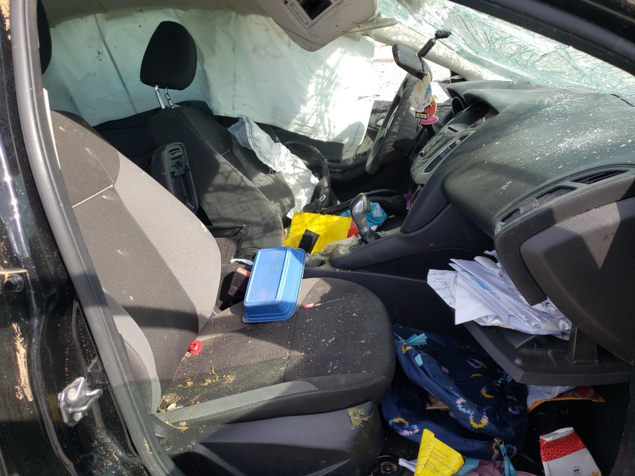 Photo 5 from auction – 2013 FORD FOCUS SE with VIN 1FADP3K25DL259011