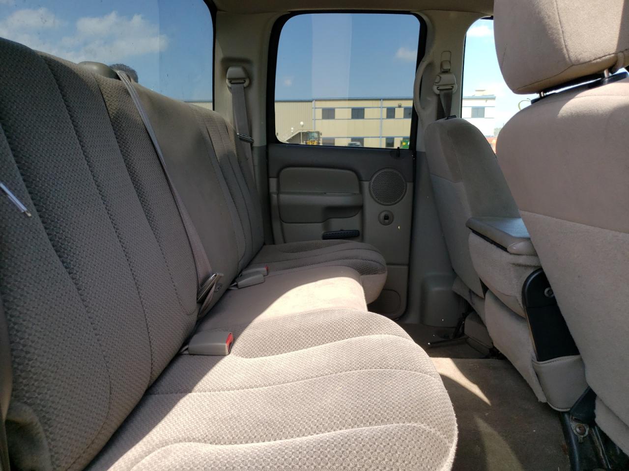 Photo 6 from auction – 2002 DODGE RAM 1500 with VIN 1D7HA18N12S704808