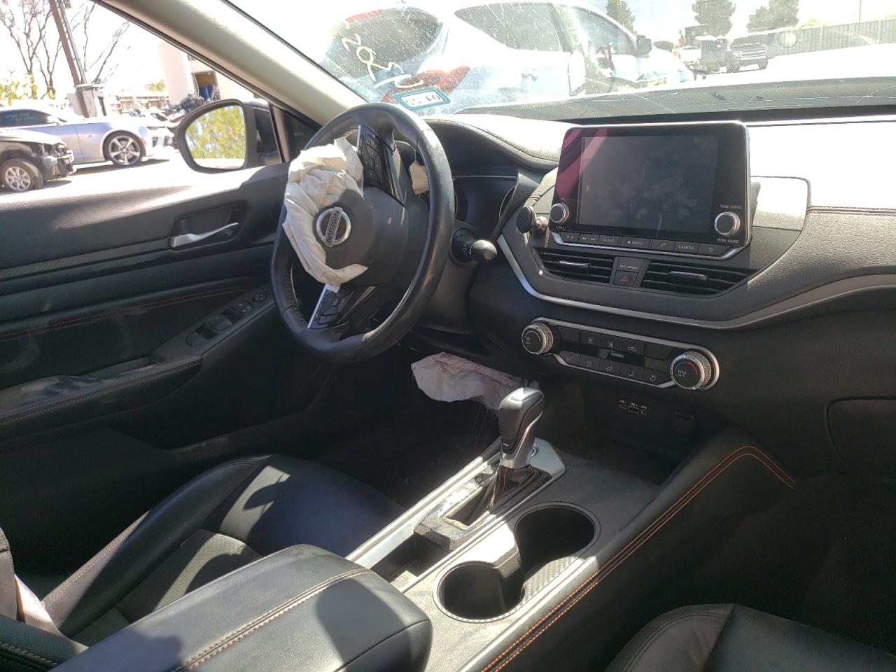Photo 9 from auction – 2019 NISSAN ALTIMA SR with VIN 1N4BL4CV2KN320866