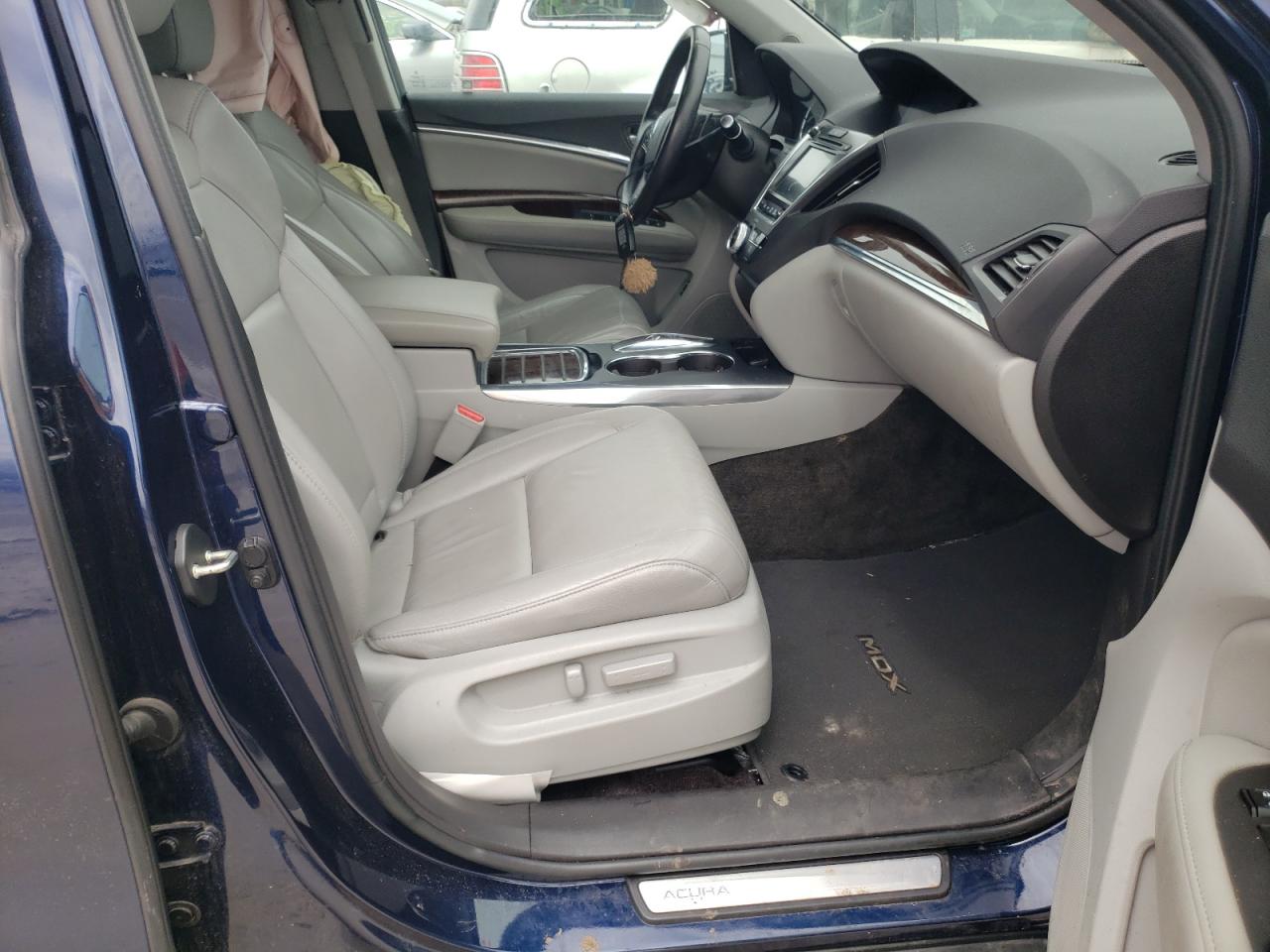 Photo 5 from auction – 2017 ACURA MDX TECHNO with VIN 5FRYD3H59HB004567
