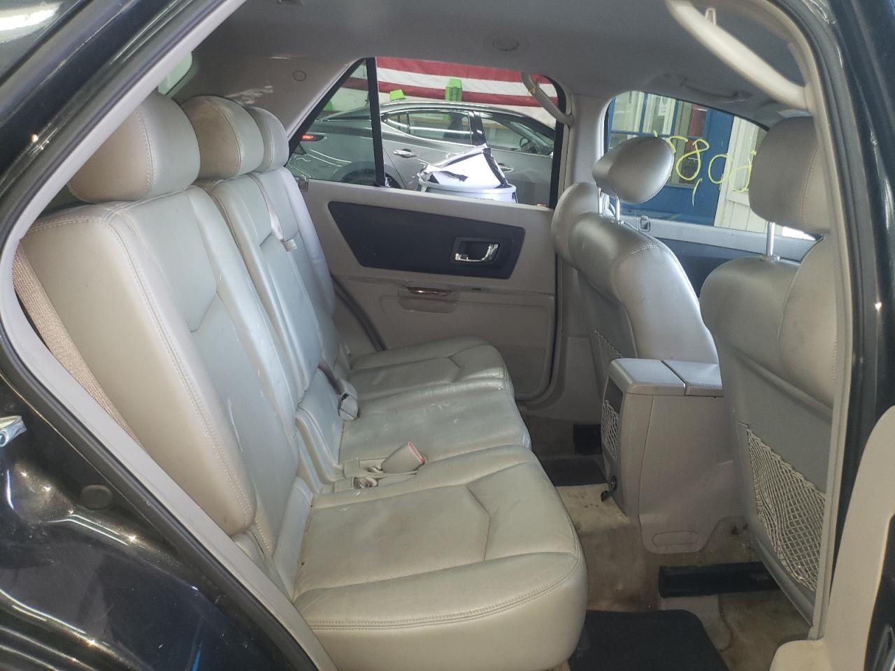 Photo 6 from auction – 2004 CADILLAC SRX with VIN 1GYEE63A740175487
