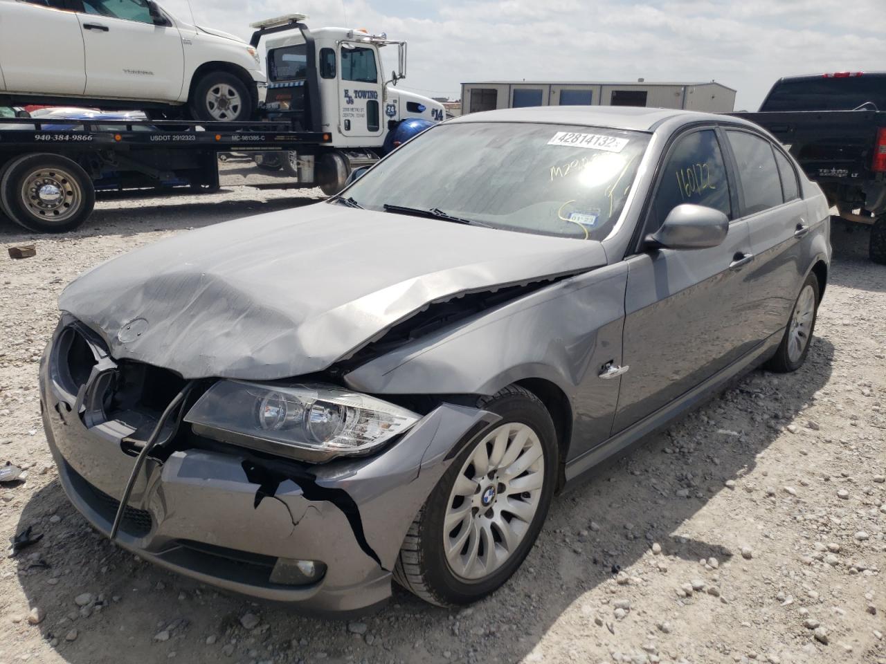 Photo 2 from auction – 2009 BMW 328 I with VIN WBAPH77559NM29097