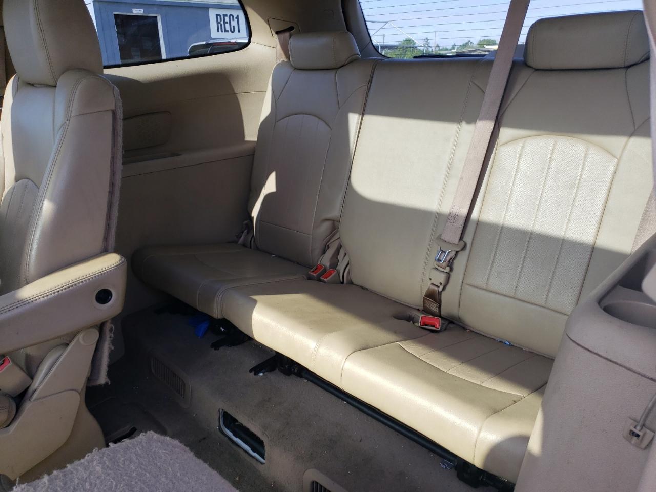 Photo 9 from auction – 2012 BUICK ENCLAVE with VIN 5GAKRCEDXCJ215378