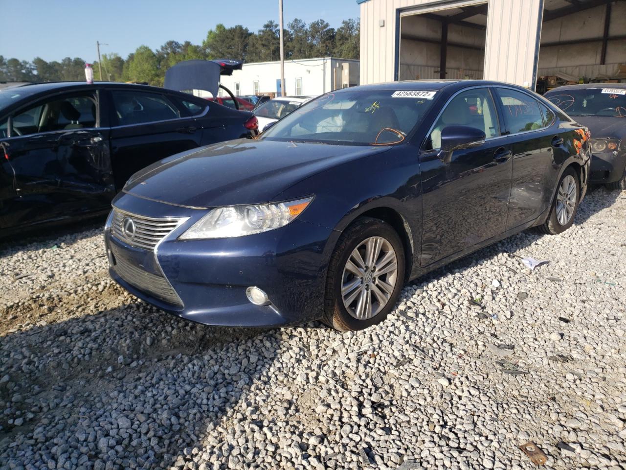 Photo 2 from auction – 2014 LEXUS ES 350 with VIN JTHBK1GG6E2127468