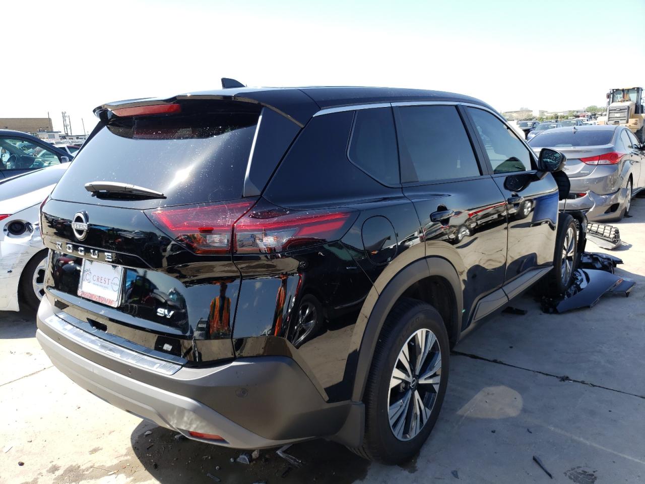 Photo 4 from auction – 2022 NISSAN ROGUE with VIN 5N1BT3BA4NC675519