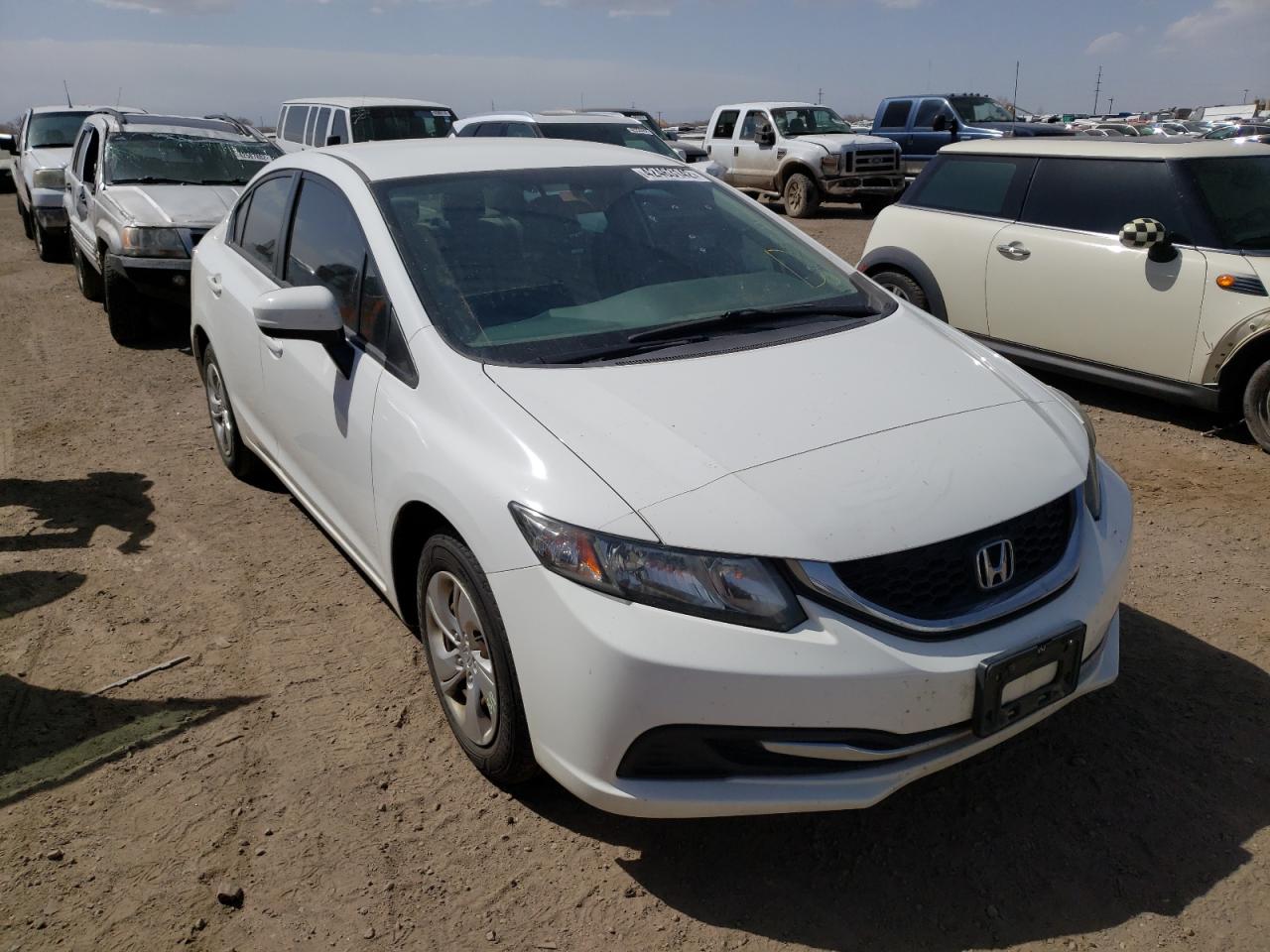 Photo 1 from auction – 2015 HONDA CIVIC LX with VIN 19XFB2F54FE045848