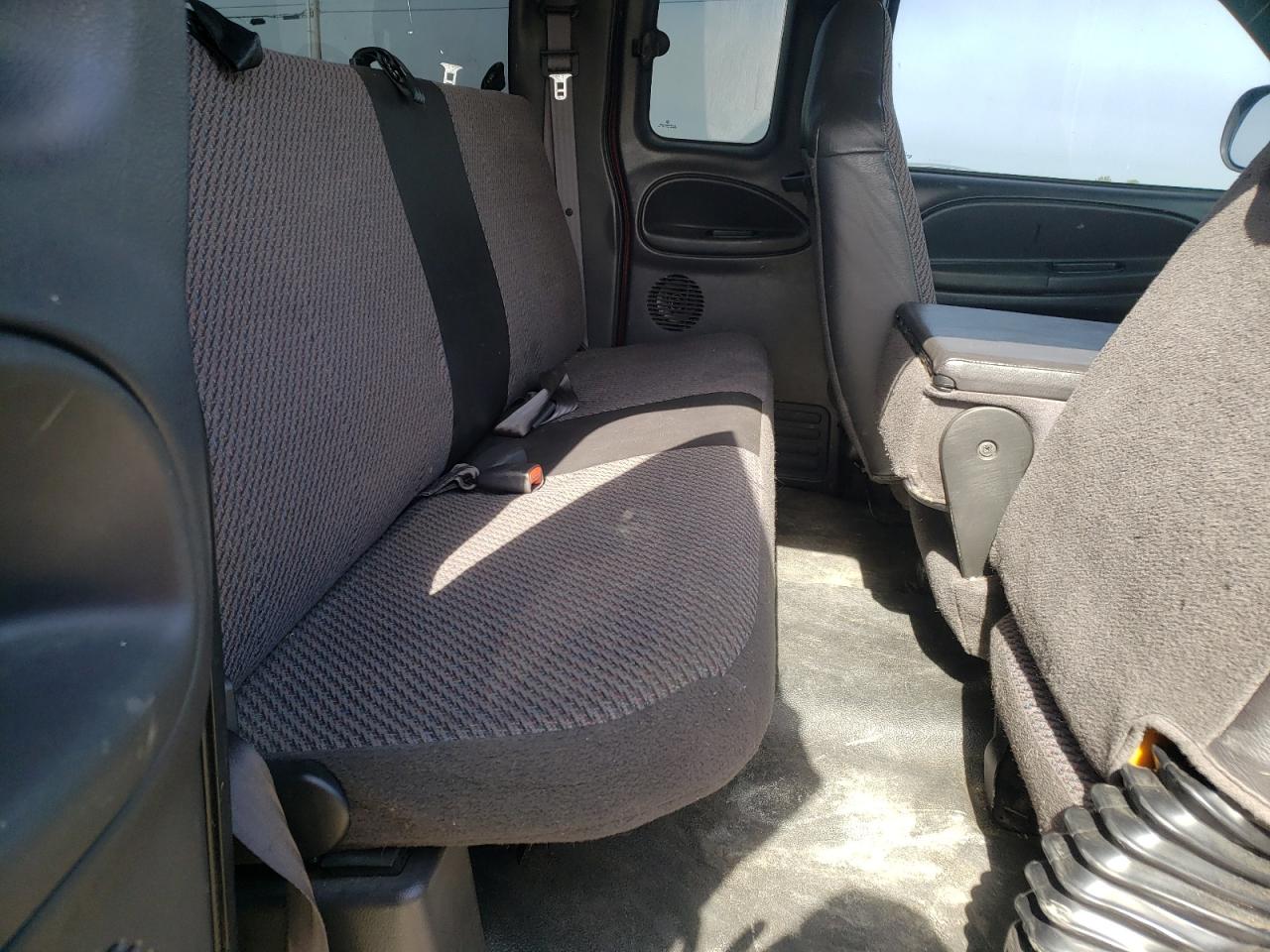 Photo 6 from auction – 2001 DODGE RAM 1500 with VIN 3B7HC13Y61G765311