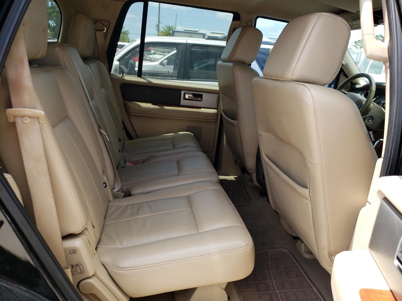 Photo 6 from auction – 2008 FORD EXPEDITION with VIN 1FMFU17598LA45594