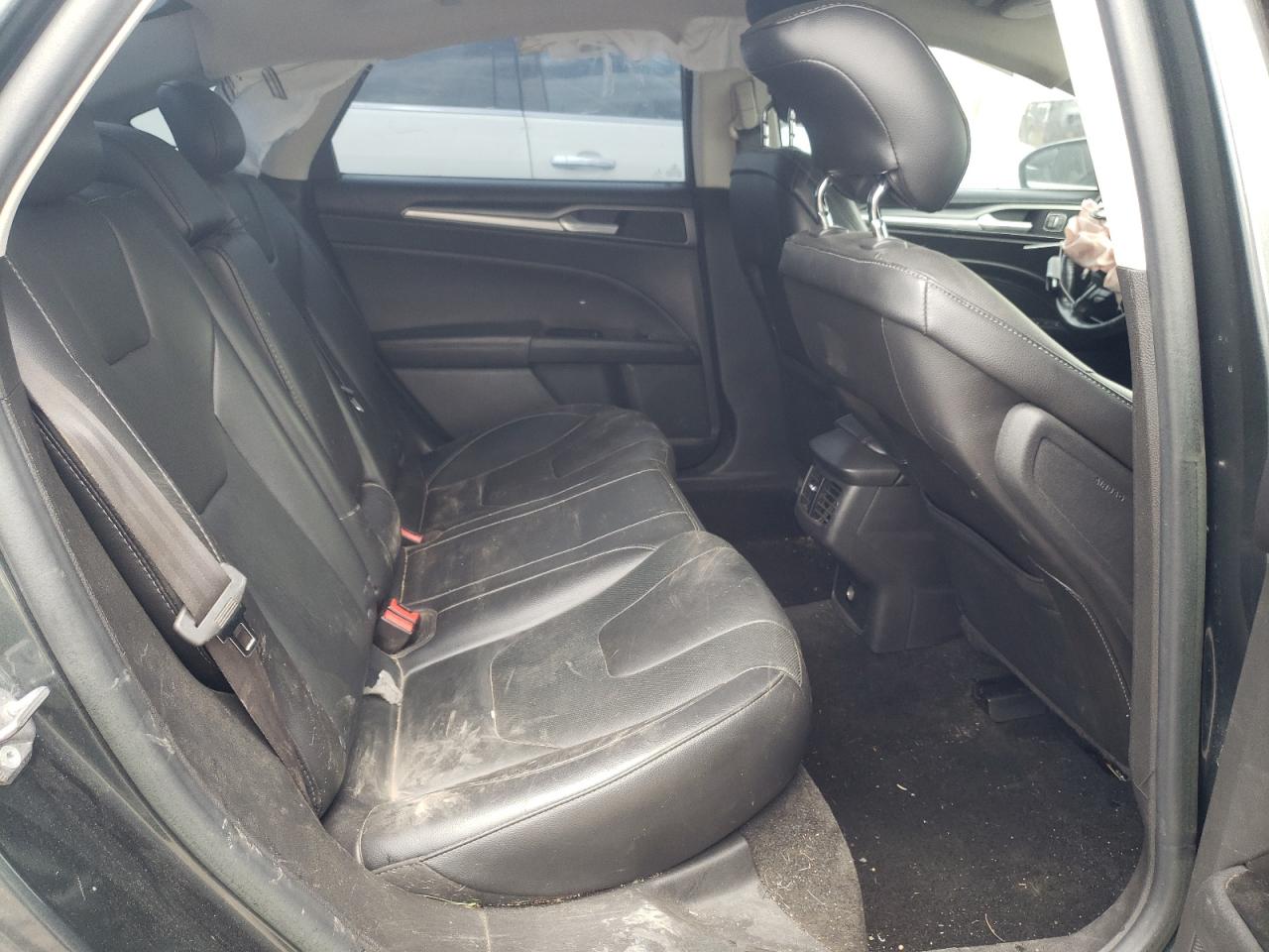 Photo 6 from auction – 2015 FORD FUSION TIT with VIN 3FA6P0K92FR130930