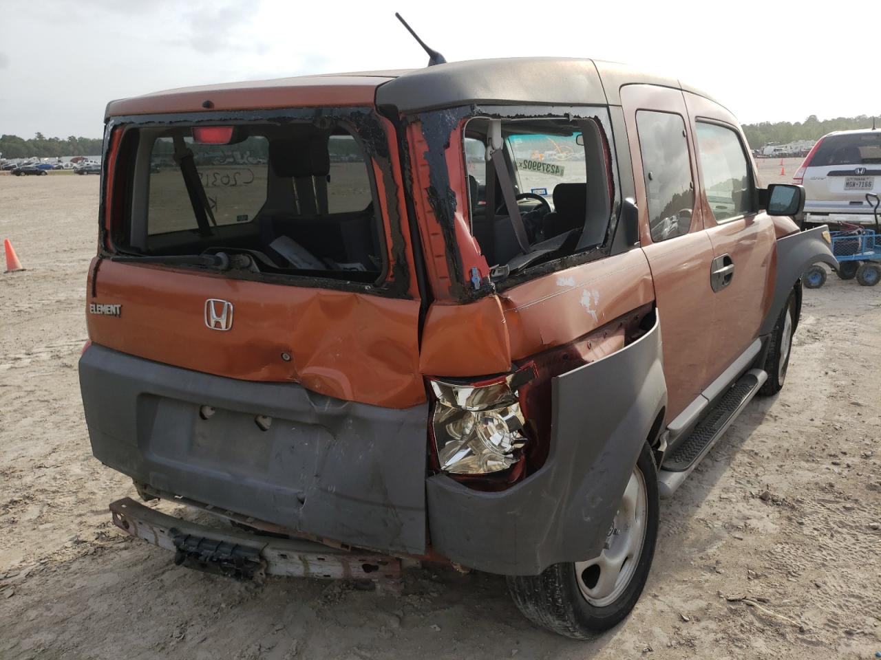 Photo 4 from auction – 2004 HONDA ELEMENT EX with VIN 5J6YH18554L009003