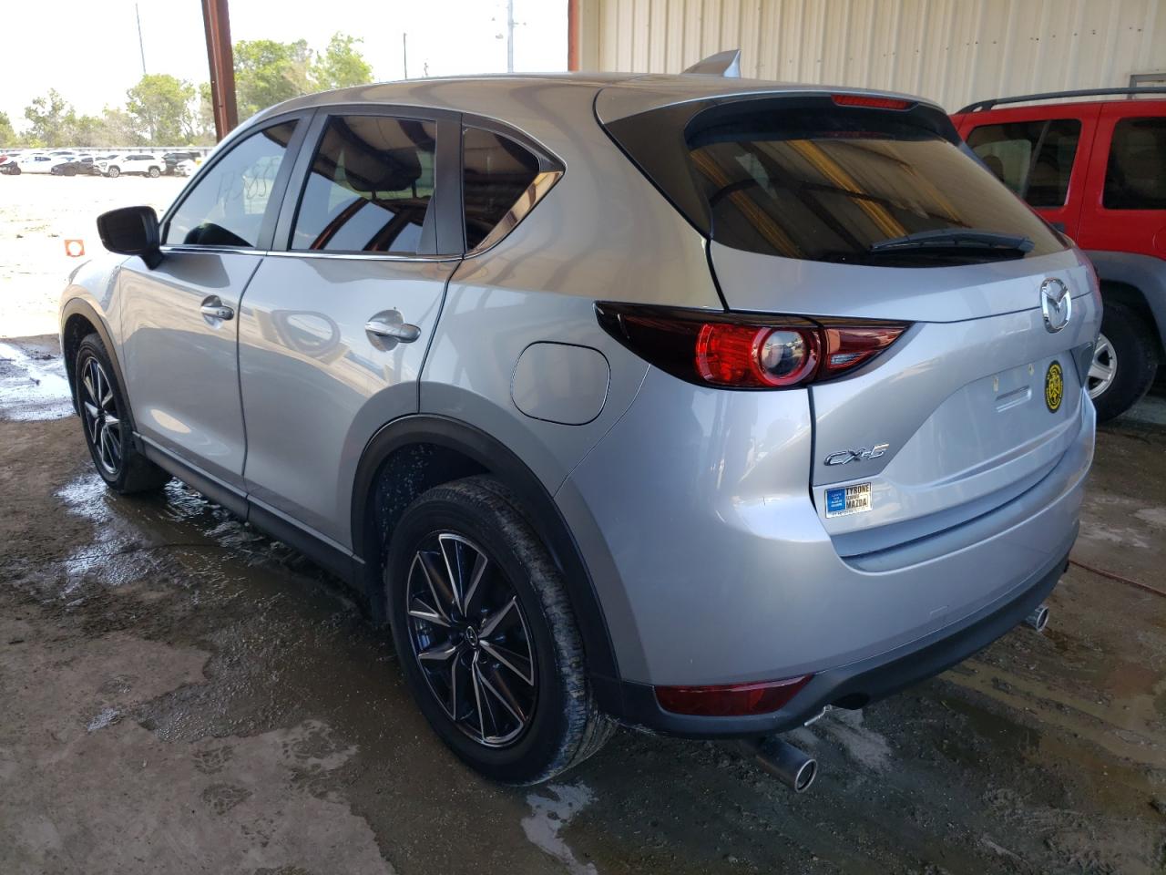 Photo 3 from auction – 2018 MAZDA CX-5 TOURI with VIN JM3KFACM7J0384234