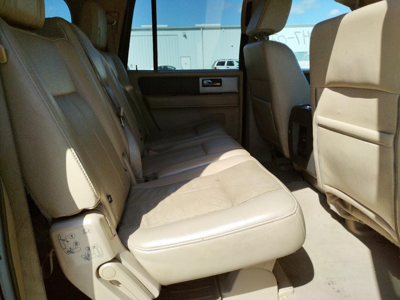 Photo 6 from auction – 2008 FORD EXPEDITION with VIN 1FMFK18508LA62563