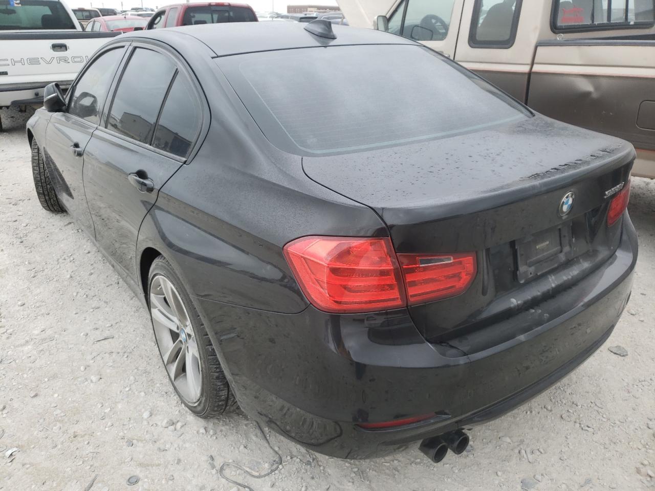Photo 3 from auction – 2012 BMW 328 I SULE with VIN WBA3C1C55CF432759