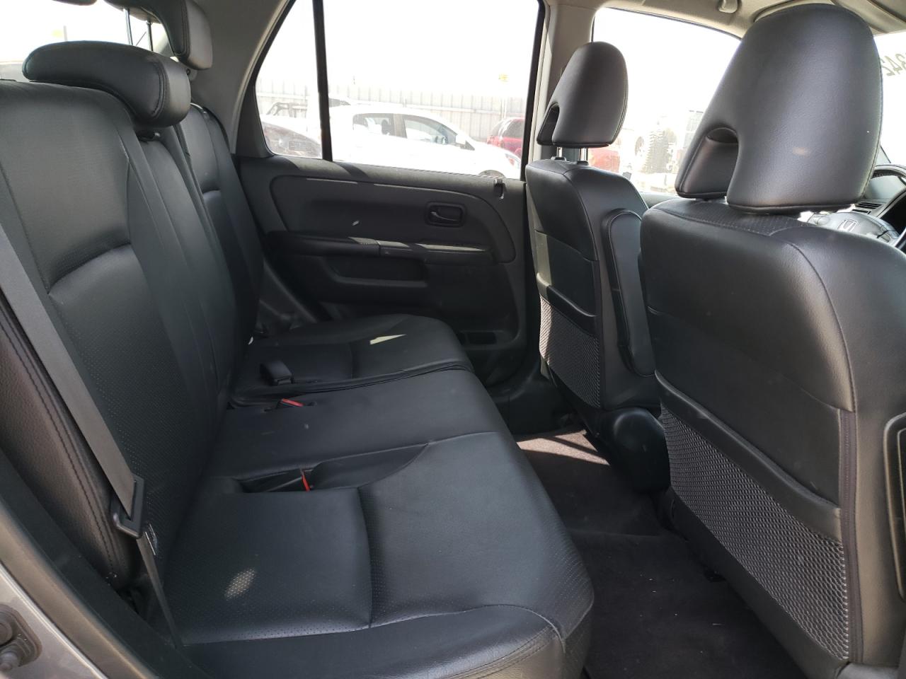 Photo 6 from auction – 2006 HONDA CR-V SE with VIN JHLRD78956C013215