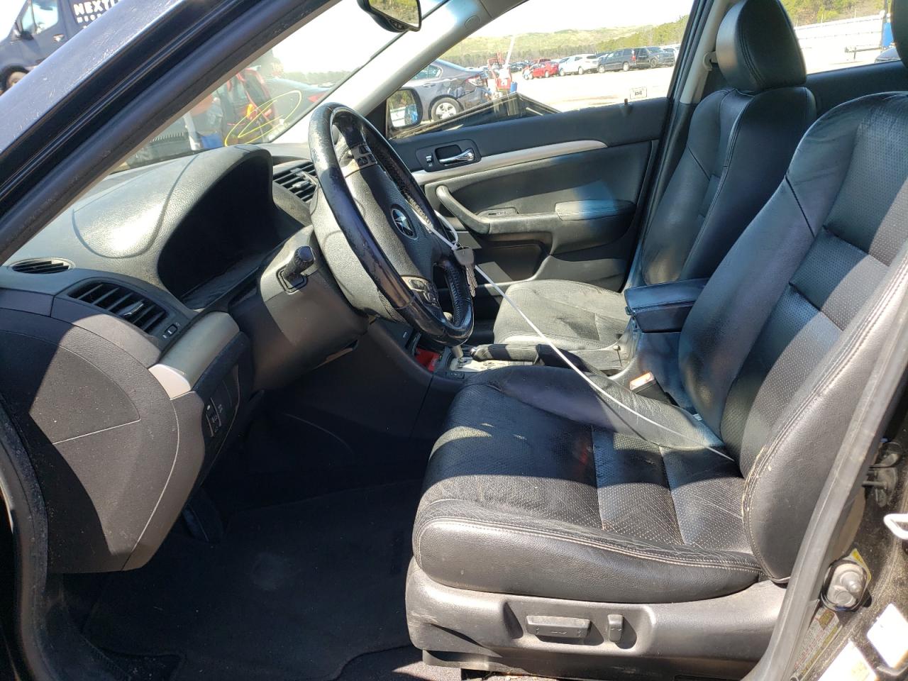 Photo 5 from auction – 2005 ACURA TSX with VIN JH4CL96975C001682