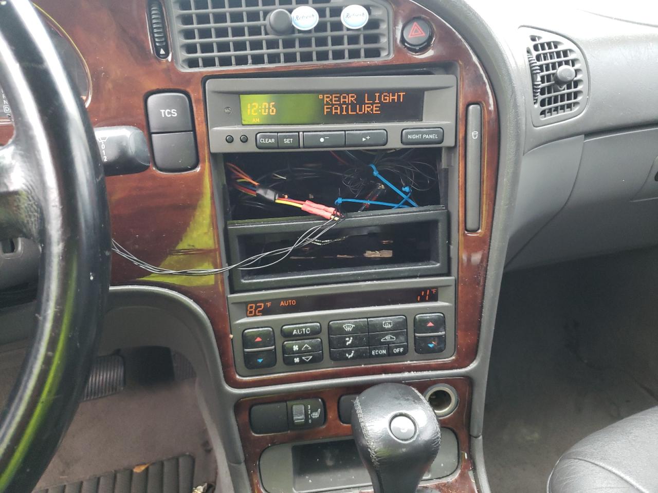 Photo 9 from auction – 2000 SAAB 9-5 with VIN YS3ED48E7Y3013896