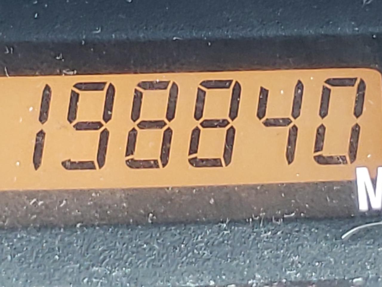 Photo 8 from auction – 2000 TOYOTA AVALON XL with VIN 4T1BF28B3YU035690