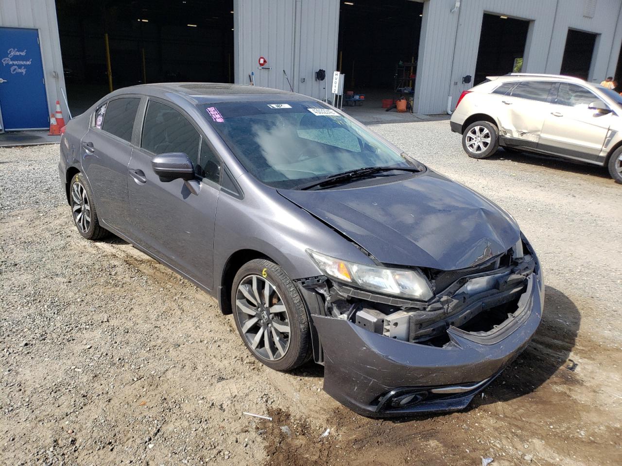 HONDA CIVIC EXL 2015 with VIN 2HGFB2F98FH512066 - Photo from auction