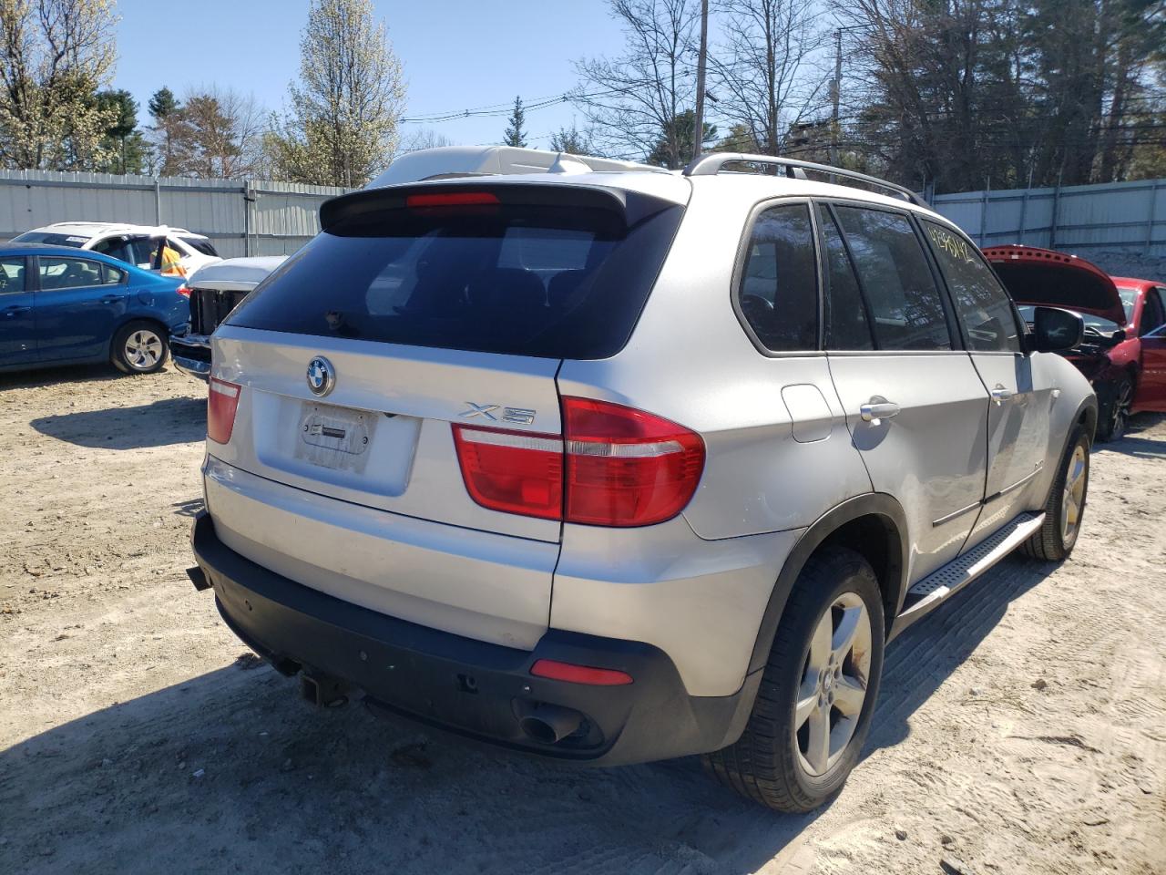 Photo 4 from auction – 2010 BMW X5 XDRIVE3 with VIN 5UXFE4C50AL278700